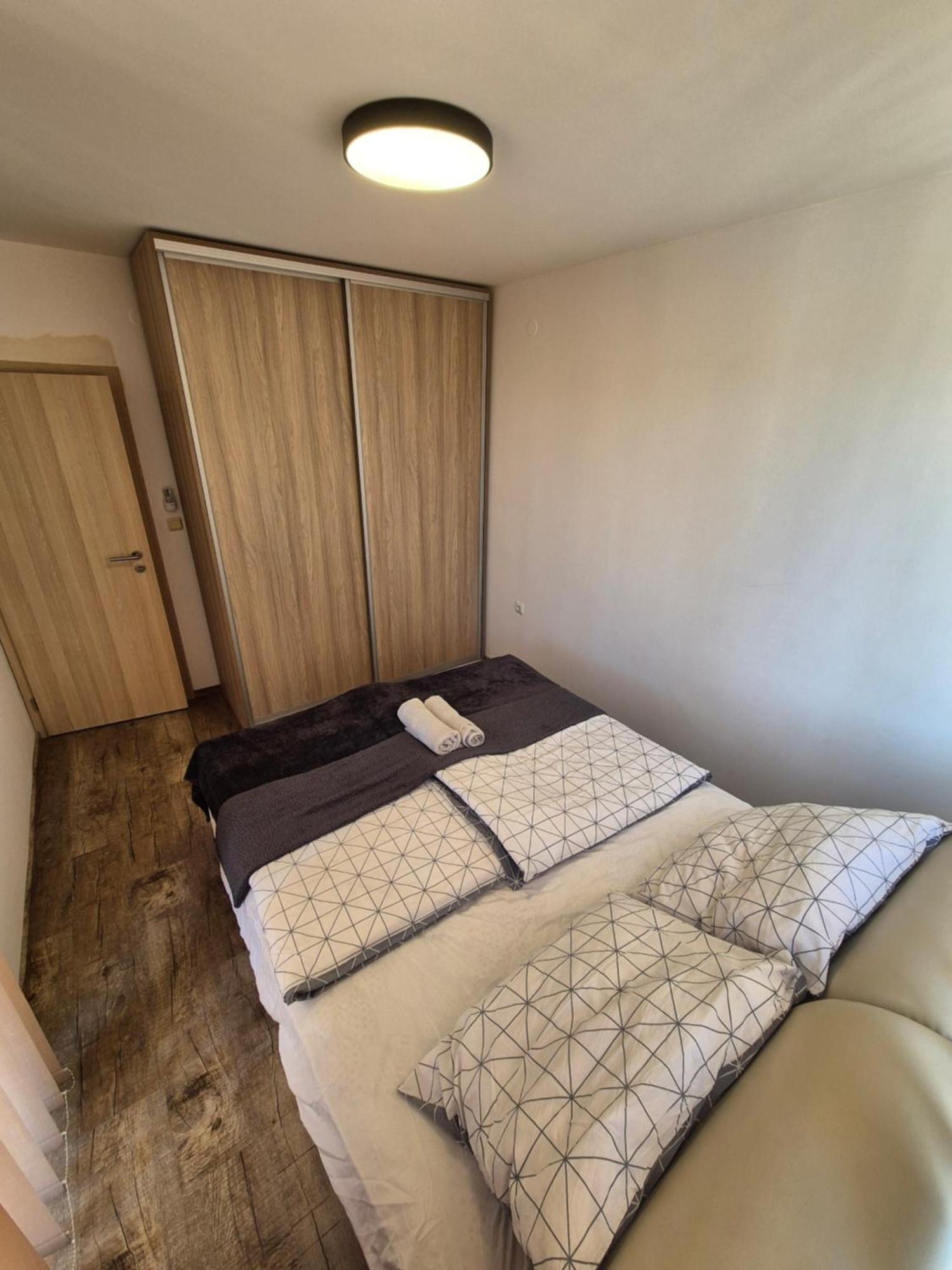 Apartman Ttt Бургас Екстериор снимка